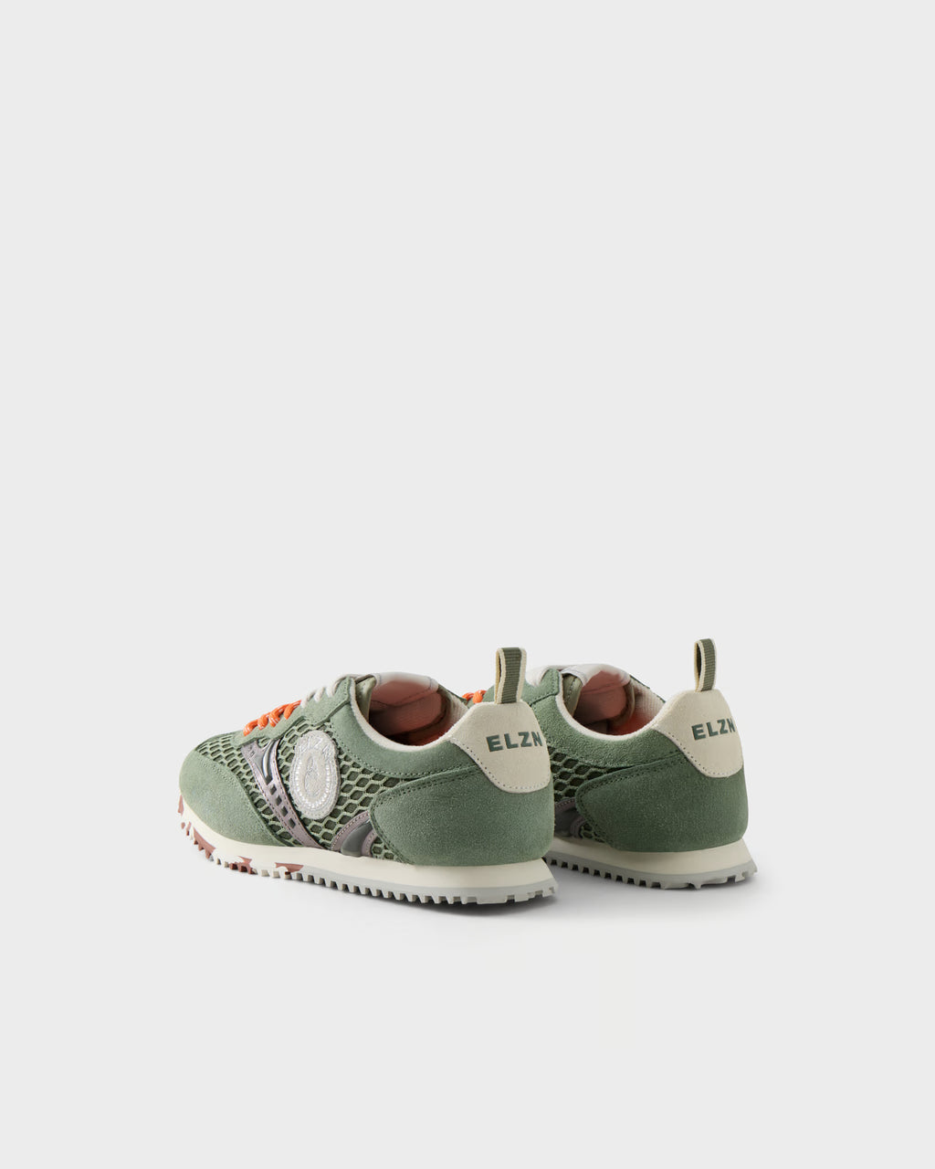 Sneakers in suede e rete traforata